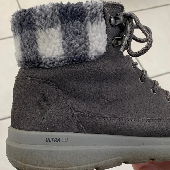 Skechers Black and Gray Winter Boots - Picture 3 of 17